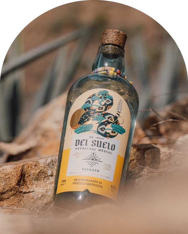 Del Suelo Mezcal bottle